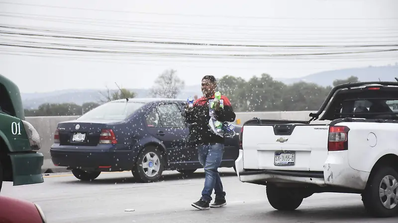 250812 _ Vendedores Carretera 57 _MC